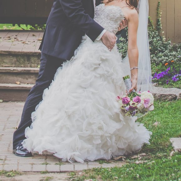 Lazaro Wedding Dress 3161 Size 8, Ivory Organza - Picture 5 of 13